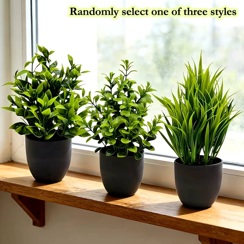 Table size flower pot